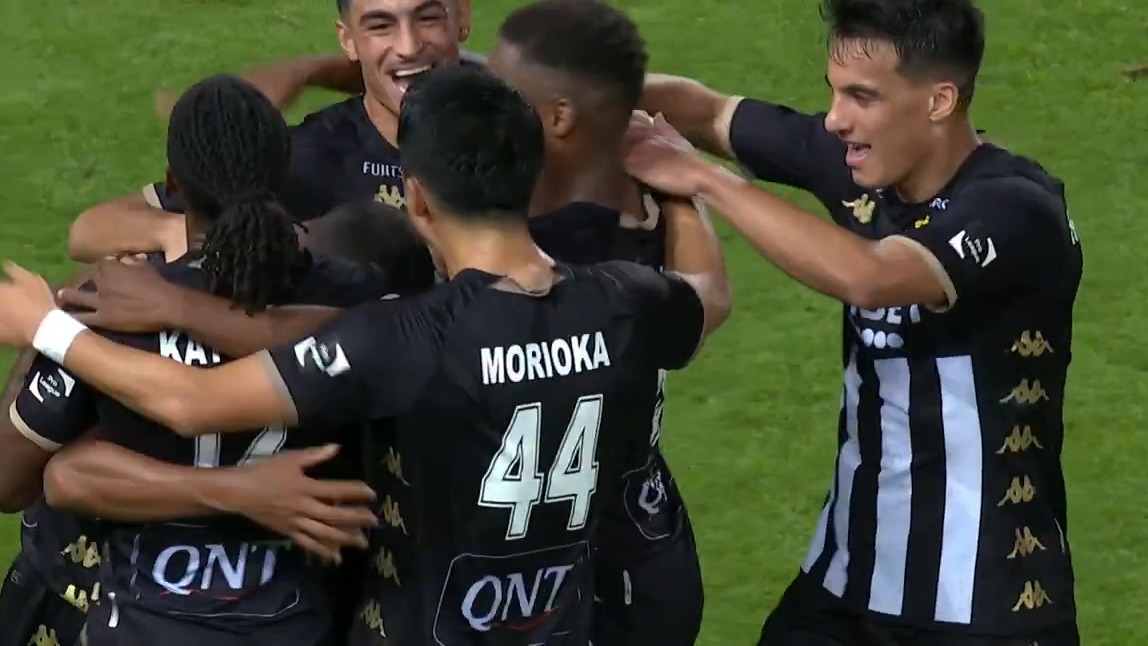 گل دوم شارلوا به کورتریک با پاس امیرحسین حسین زاده