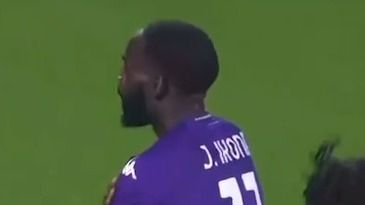 گل دوم فیورنتینا به اینتر (ایکنه)