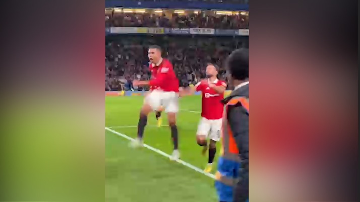 گل لحظه پایانی کاسمیرو به چلسی و خوشحالی بی حد و مرز بازیکنان منچستریونایتد