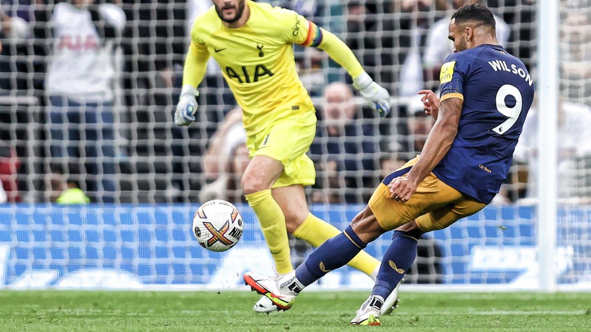 گل اول نیوکاسل به تاتنهام (گل دیدنی کالوم ویلسون)