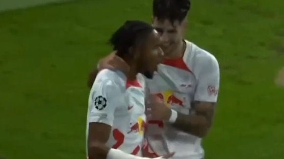 گل دوم آربی لایپزیش به رئال مادرید (گل زیبای انکونکو)