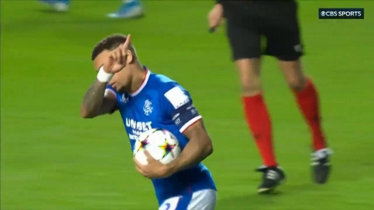 گل اول رنجرز به آژاکس (تاورنیر - پنالتی)