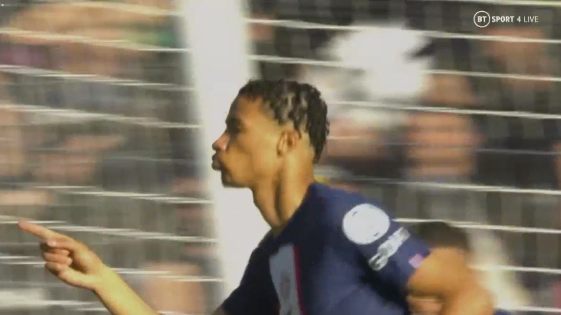 گل پنجم پاری سن ژرمن به اوسر (هوگو اکیتیکه)