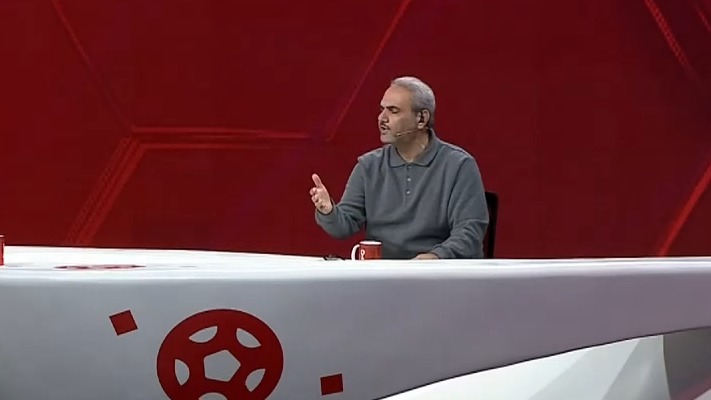 جام 22/ جواد خیابانی: علیرضا بیرانوند برای تیم ملی جانش را گذاشت و شما به وی اهانت می کنید؟