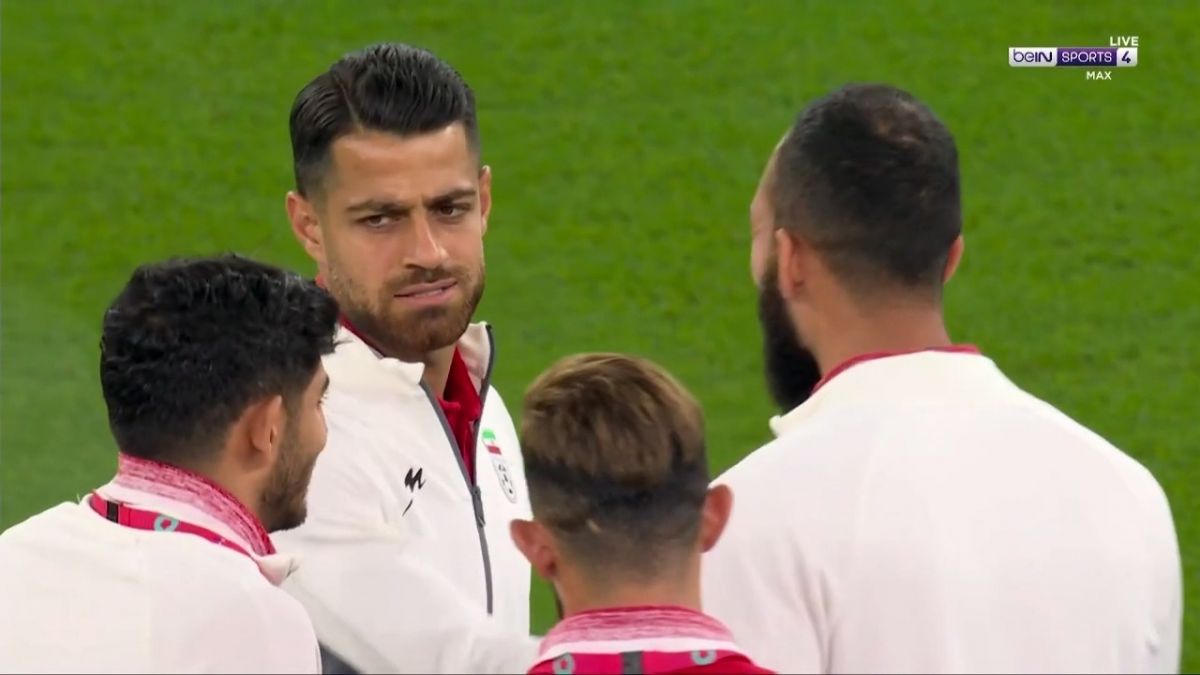 بازدید بازیکنان تیم ملی از چمن ورزشگاه الثمامه پیش از بازی با آمریکا