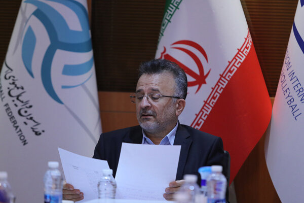 ۴۸ ساعت مانده تا اجرای حکم رئیس فدراسیون والیبال/ وزارت ورزش: مجوزی نگرفتهایم