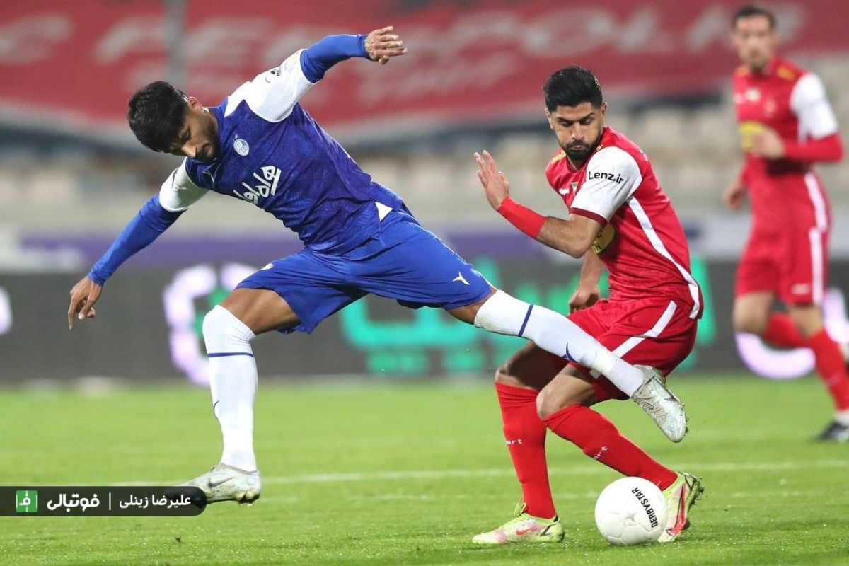 محمدرضا مهدوی: استقلال و پرسپولیس آماتور بودند/ عقب نشینی دلیل گل خوردن بود