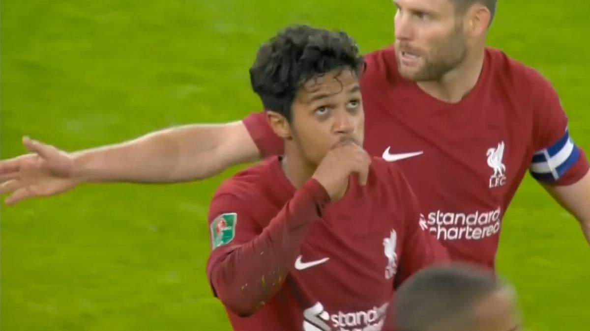 گل اول لیورپول به منچسترسیتی (کاروالیو)