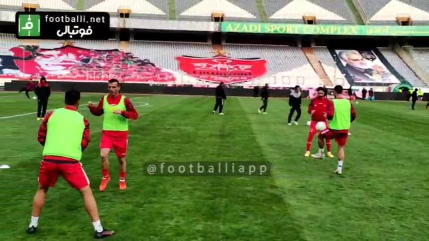 اختصاصی/ گرم کردن بازیکنان پرسپولیس و تراکتور پیش از بازی