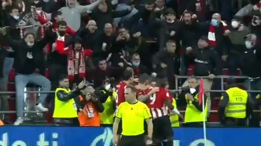 گل سوم اتلتیک بیلبائو به بارسلونا (دبل مونیاین)