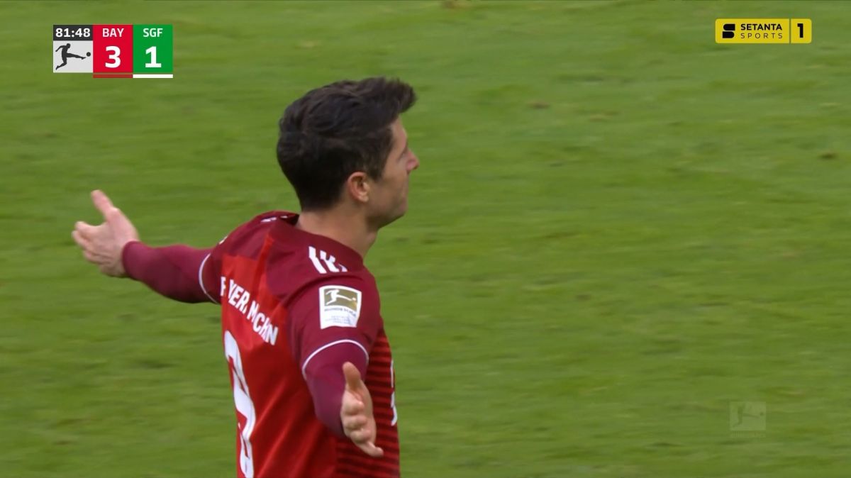 گل سوم بایرن مونیخ به گروتر فورث (دبل لواندوفسکی)