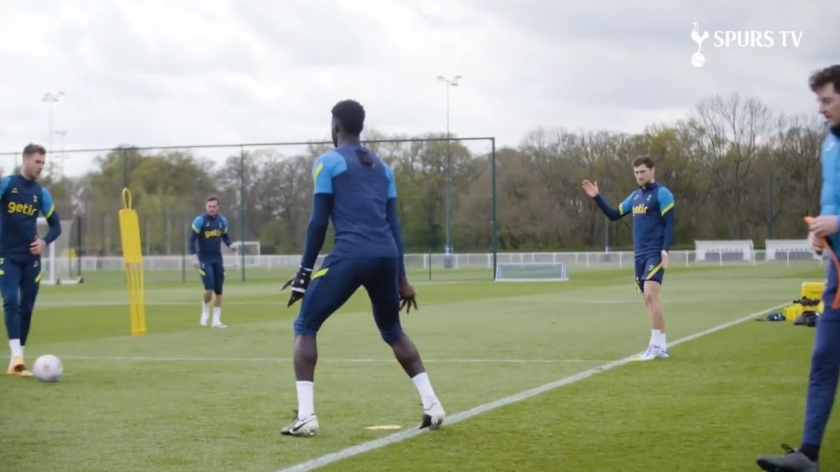 تمرین تاتنهام برای تقابل با برایتون