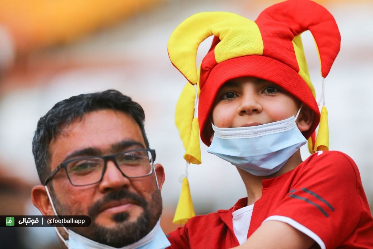 فولاد - گلکهر