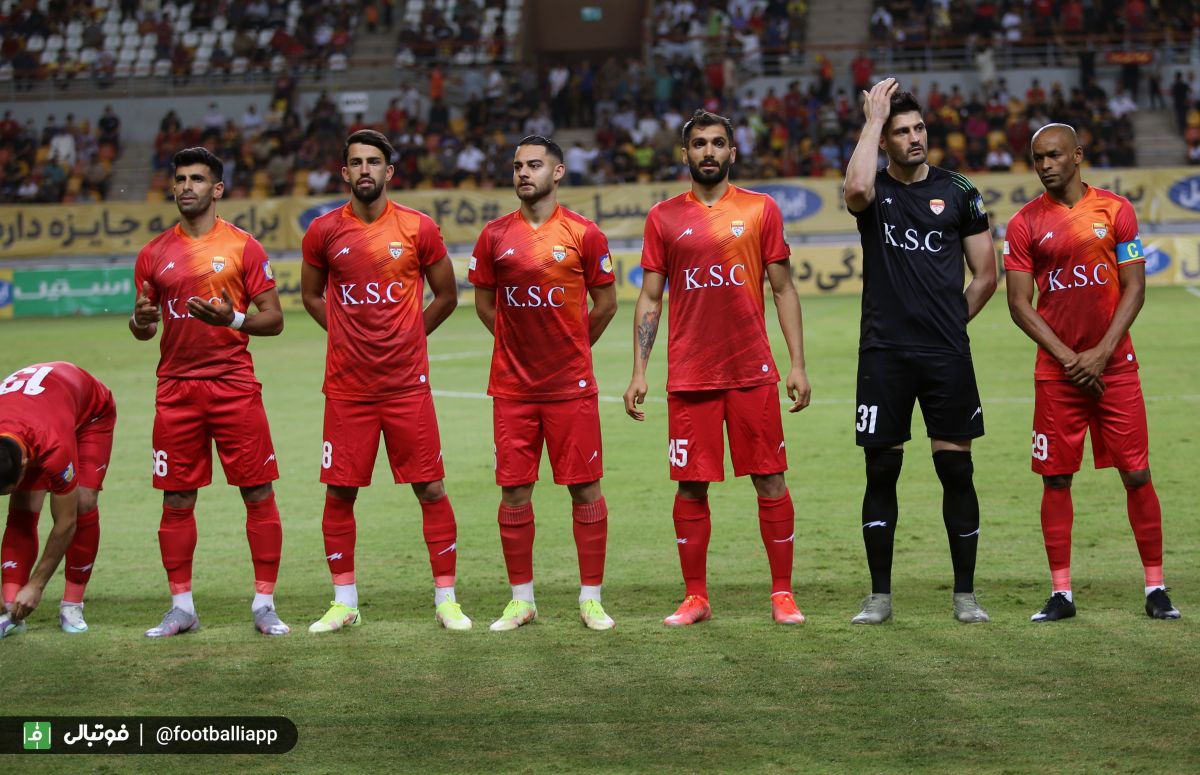 فولاد - گلکهر