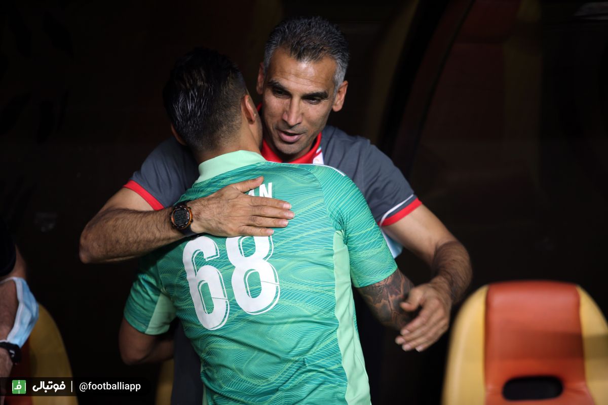 فولاد - گلکهر