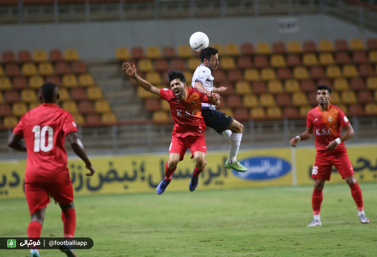 فولاد - گلکهر