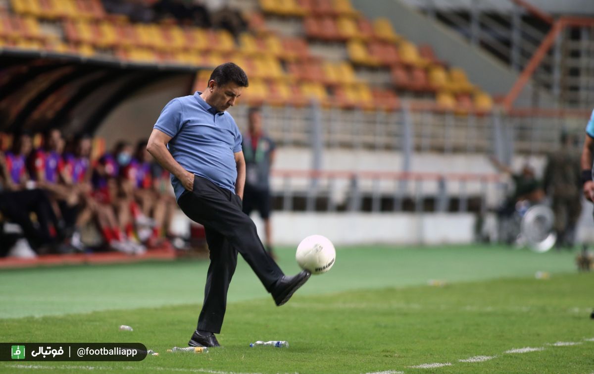 فولاد - گلکهر