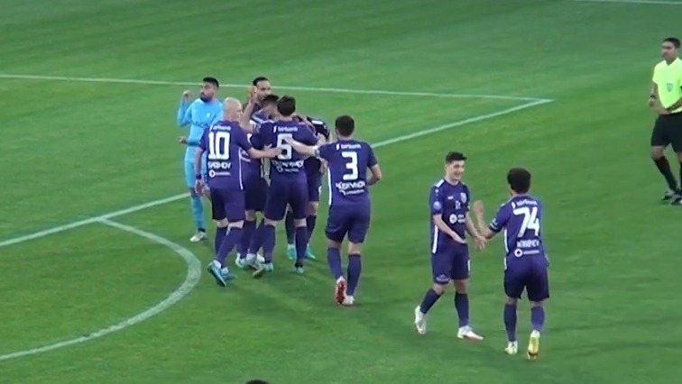 دبل علی قربانی برای سومقاییت مقابل سبایل