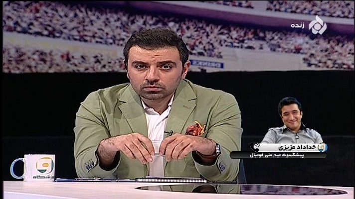ورزشگاه/ خداداد عزیزی: به درک که رختکن با اسکوچیچ همسو نیست