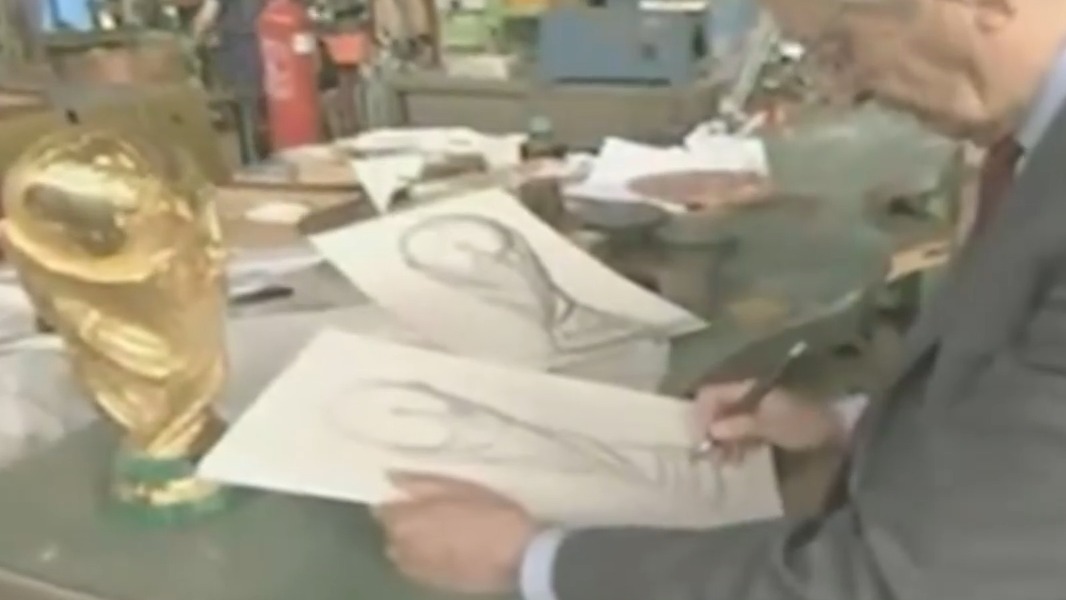 تاریخچه جام جهانی / جام جهانی 1974 ، اولین دوره جام جهانی با کاپ جدید