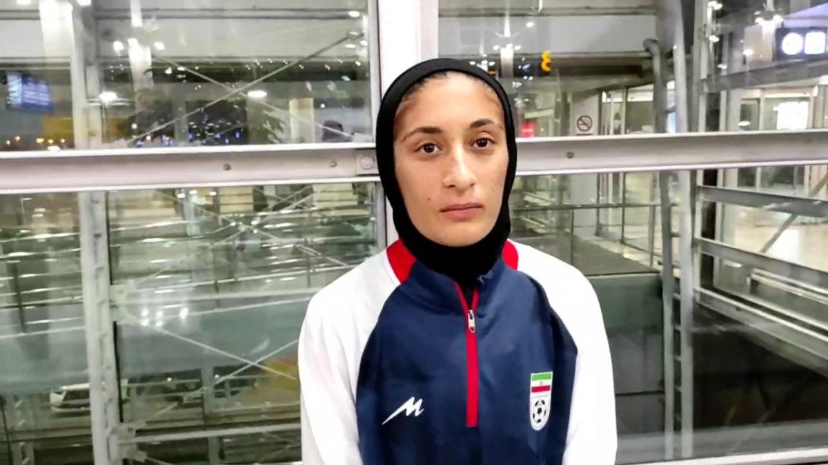 اختصاصی/ صحبت های شبنم بهشت بازیکن تیم ملی فوتبال بانوان پس از بازگشت به ایران با عنوان نایب قهرمانی تورنمنت کافا