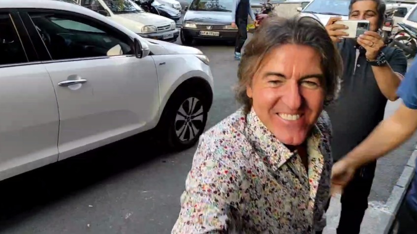 اختصاصی/ حضور ریکاردو ساپینتو سرمربی استقلال در ساختمان فدراسیون فوتبال