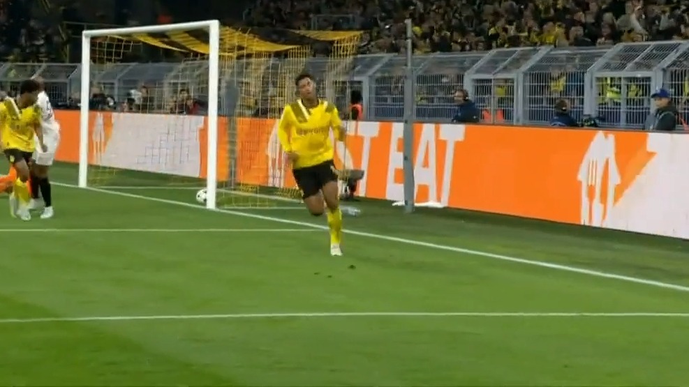 گل اول دورتموند به سویا (بلینگام)