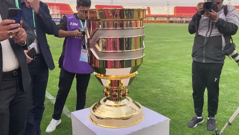 اختصاصی/ رونمایی از کاپ سوپرجام قبل از بازی استقلال و نساجی