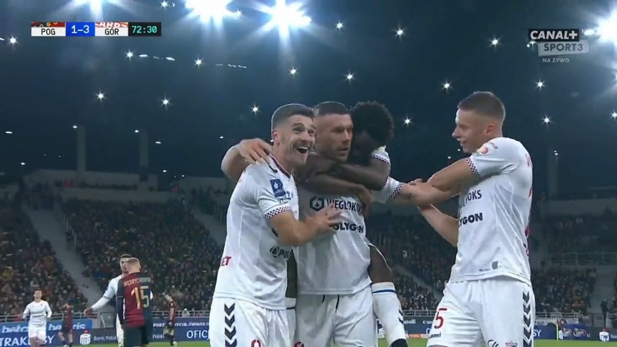 سوپرگل بی نظیر لوکاس پودولسکی در لیگ لهستان