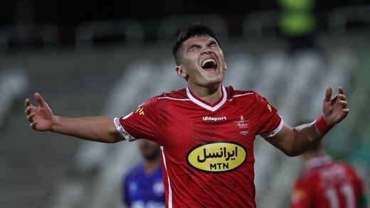 فوتبال برتر/ شوت های عجیب تمیروف مهاجم اسبق پرسپولیس و کنونی پیکان