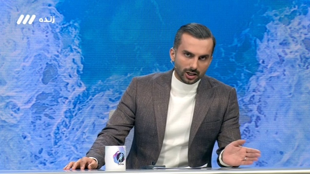 فوتبال برتر/ جملات مجری برنامه فوتبال برتر درباره اعتراض به فیفا به خاطر نام رقابتهای جام کشورهای عربی در عراق