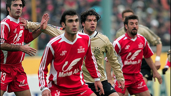 نوستالژی/ پرسپولیس 1-2 بایرن مونیخ (23 دی 1384)