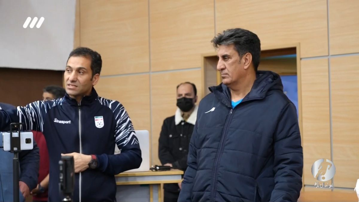 فوتبال برتر/ حواشی برگزاری کلاس دانشافزایی داوران فوتبال در پایان نیم فصل لیگ برتر با حضور تاج