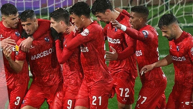 خلاصه بازی ژیل ویسنته 2-1 ویتوریا گیمارش (گلزنی علیپور)