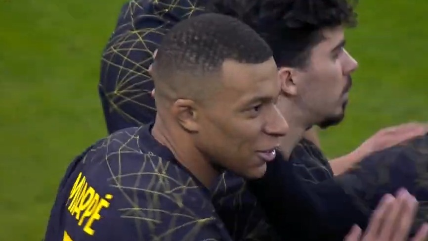 گل چهارم پاری سن ژرمن به منتخب ریاض (امباپه)