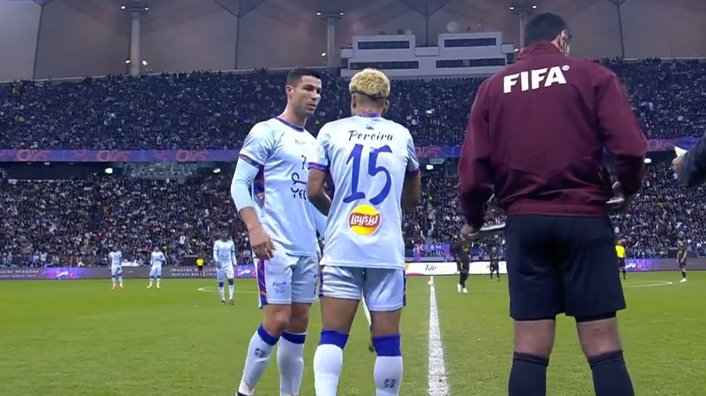 تعویض رونالدو، مسی، نیمار و امباپه در دقیقه 60 بازی منتخب ریاض و پاری سن ژرمن