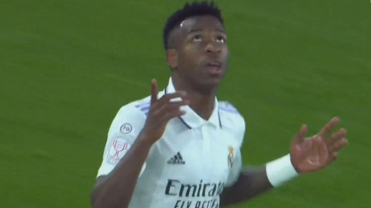 گل اول ویارئال به رئال مادرید (وینیسیوس)