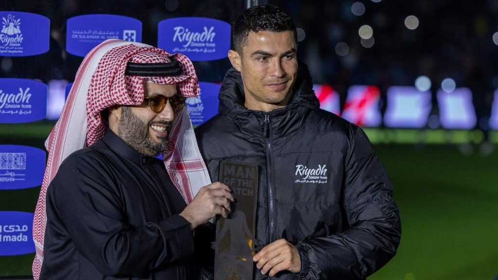 کریستیانو رونالدو به عنوان بهترین بازیکن بازی منتخب ریاض و پاری سن ژرمن انتخاب شد