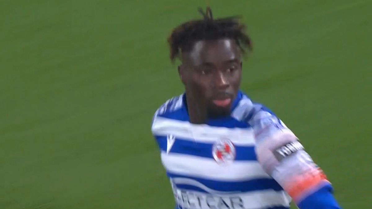 گل اول ردینگ به منچستریونایتد (ام بنگو)