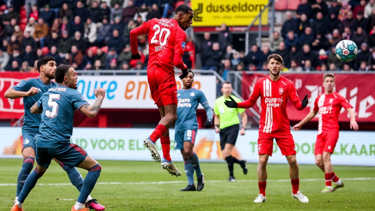 خلاصه بازی توئنته 1-1 فاینورد