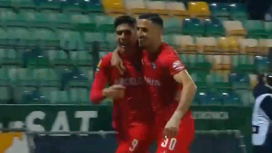 بدشانسی و آفساید 6 سانتیمتری علی علیپور باعث مردود شدن گل ژیل ویسنته شد