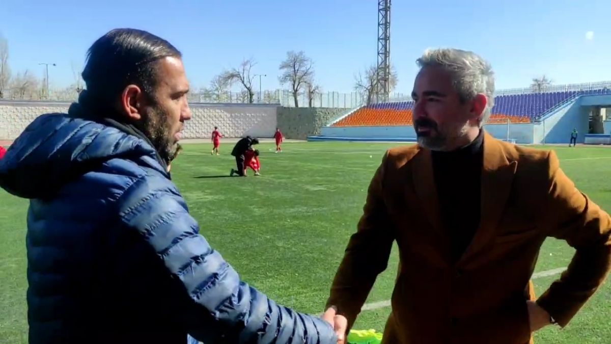 اختصاصی/ خوش و بش کادرفنی دو تیم جوانان استقلال و پرسپولیس پیش از آغاز دربی