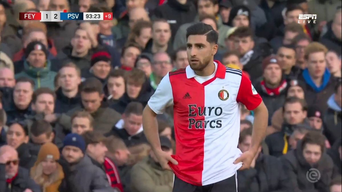 عملکرد درخشان علیرضا جهانبخش در دیدار مقابل آیندهوون