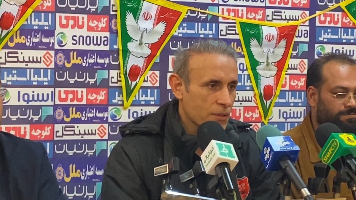 اختصاصی/ نشست خبری قبل از بازی صنعت نفت آبادان و پرسپولیس