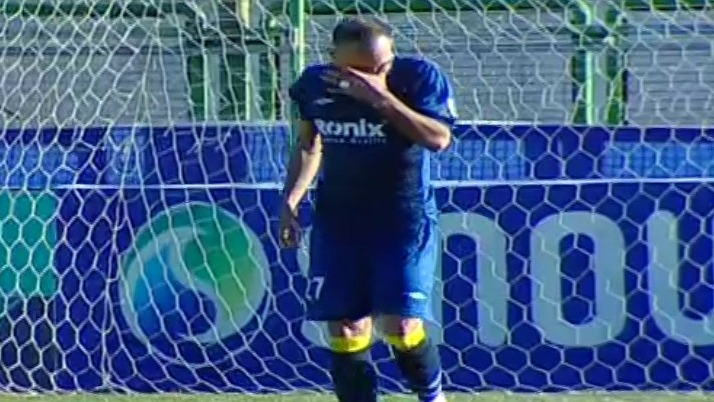 گل اول ذوب آهن به ملوان ( گل به خودی میلاد جهانی)