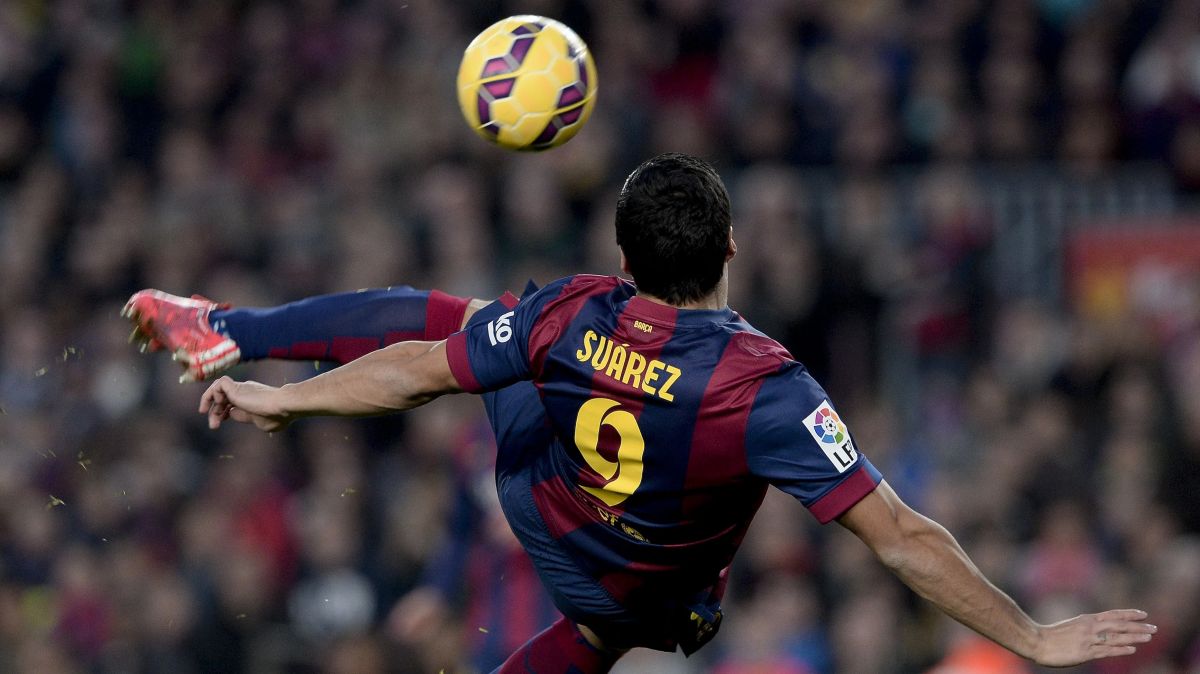 8 سال پیش در چنین روزی/ سوپرگل قیچی برگردان لوییز سوارز مقابل لوانته