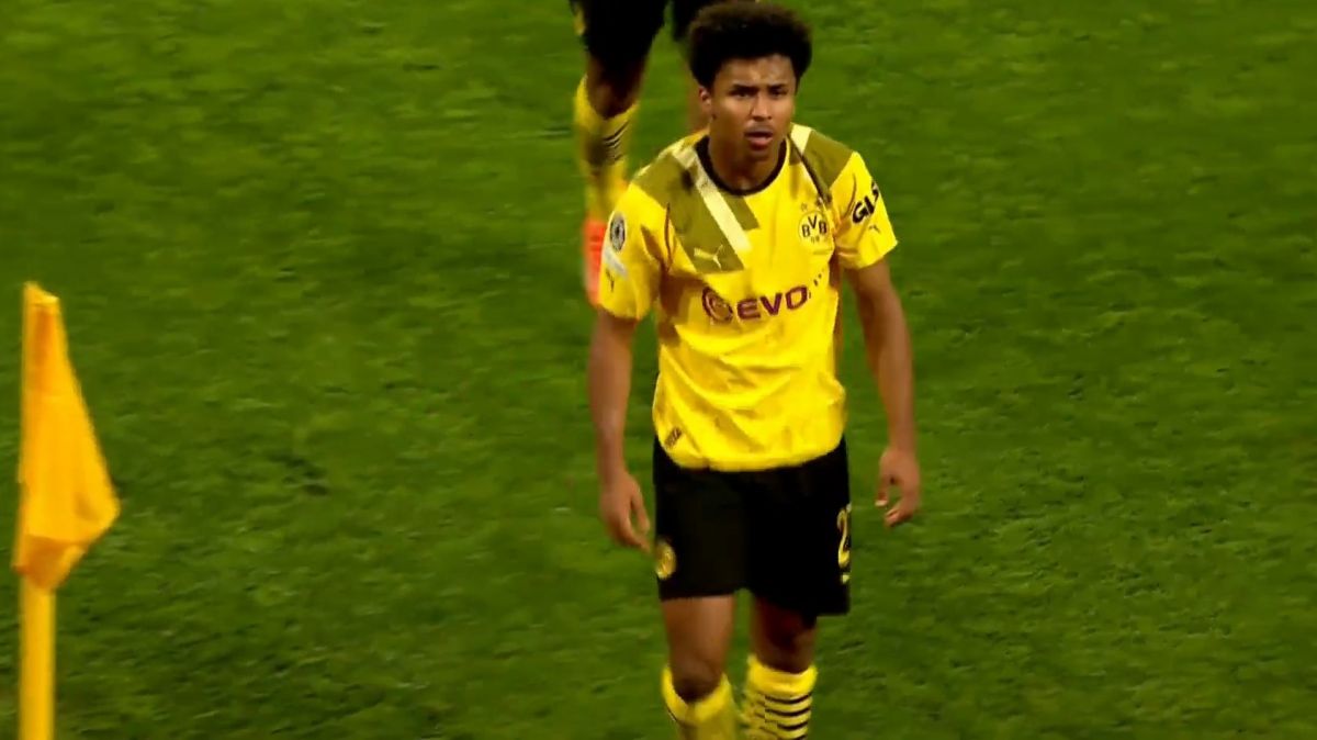 گل اول دورتموند به چلسی (کریم آدیمی)