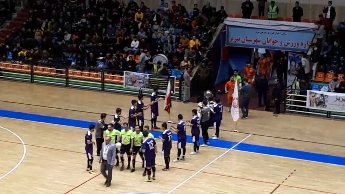 اختصاصی/ تونل افتخار تیم سن‌ایچ ساوه برای مس سونگون