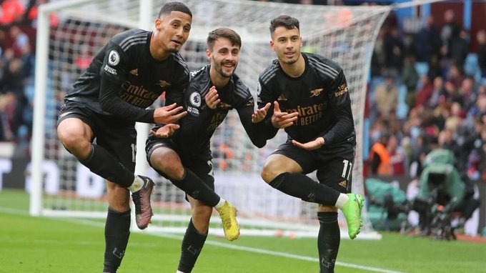 خلاصه بازی استون ویلا 2-4 آرسنال