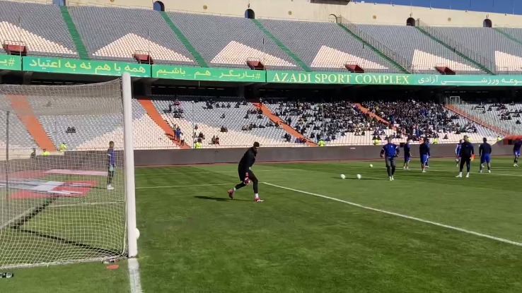 اختصاصی/ گرم کردن بازیکنان ملوان و استقلال پیش از بازی